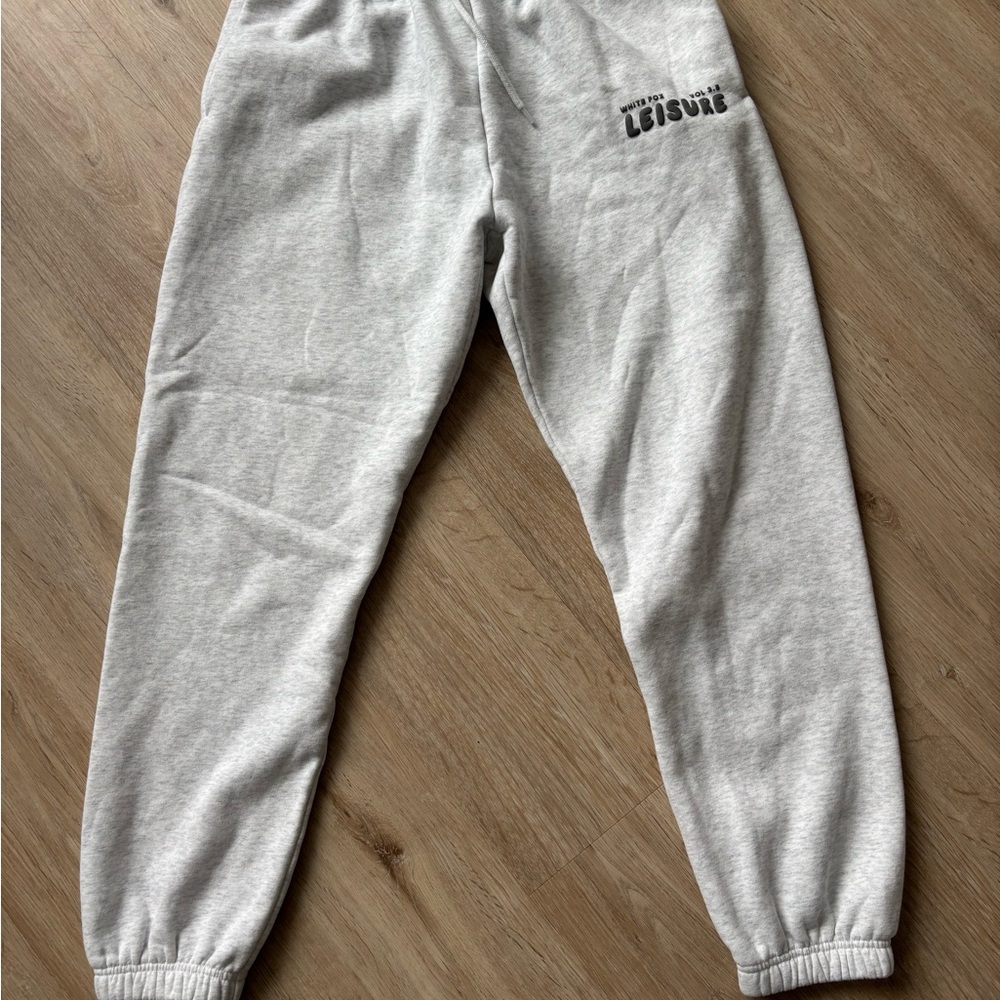 White Fox Gray Hoodie and Sweatpants Set - Picture 3 of 3